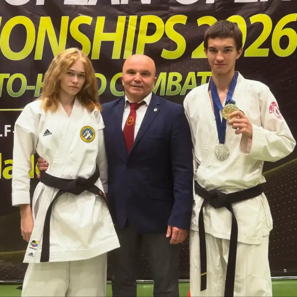 Миколаївський рукоборець завоював медалі на чемпіонаті Європи 6 Артем Гроднов та Марія Завражина на чемпіонаті Європи.