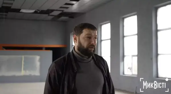 Миколаївський боксерський клуб отримав новий ринг: триває облаштування залу