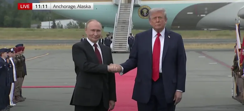 Трамп і Путін вперше зустрілися за нової каденції президента США