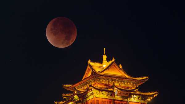 Зустрічайте китайський суперкар, який щойно побив рекорд швидкості серед електромобілів 46